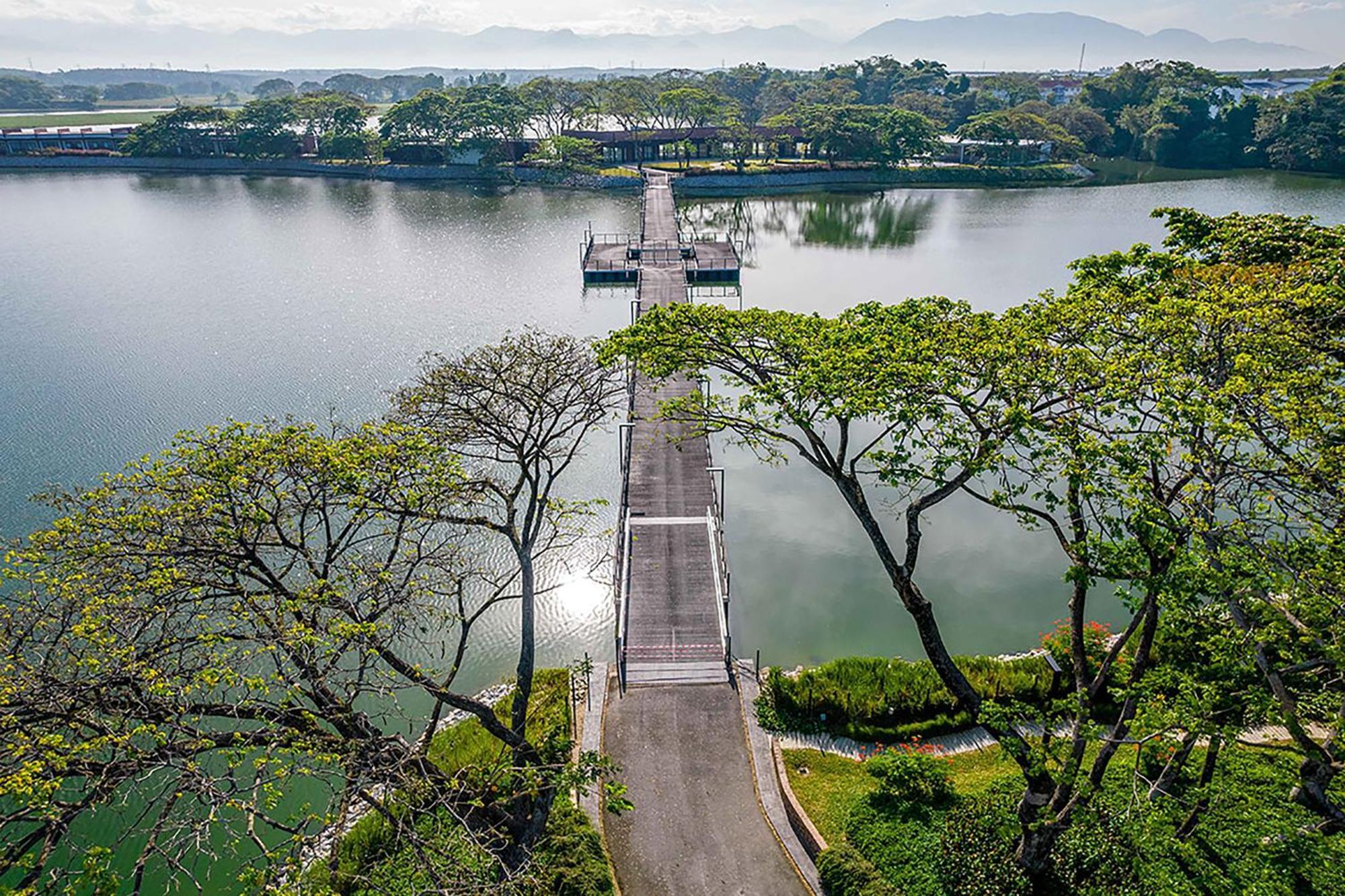 โรงแรมโกลเดน รูฟ เซริ อิสกันดาร์ เซริอิสกันดาร์ ภายนอก รูปภาพ